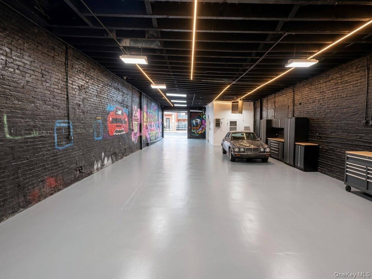 Address not disclosed, Bronx, NY 10472