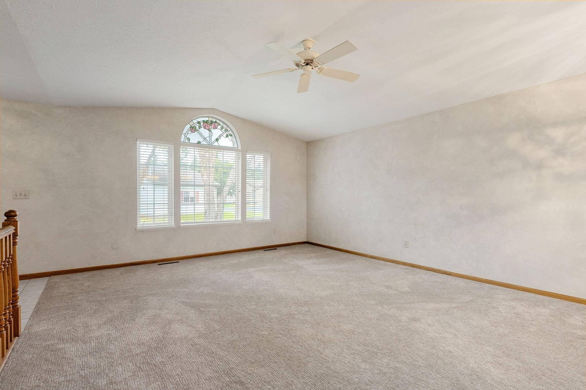 34 Carriage LN, Owatonna, MN 55060