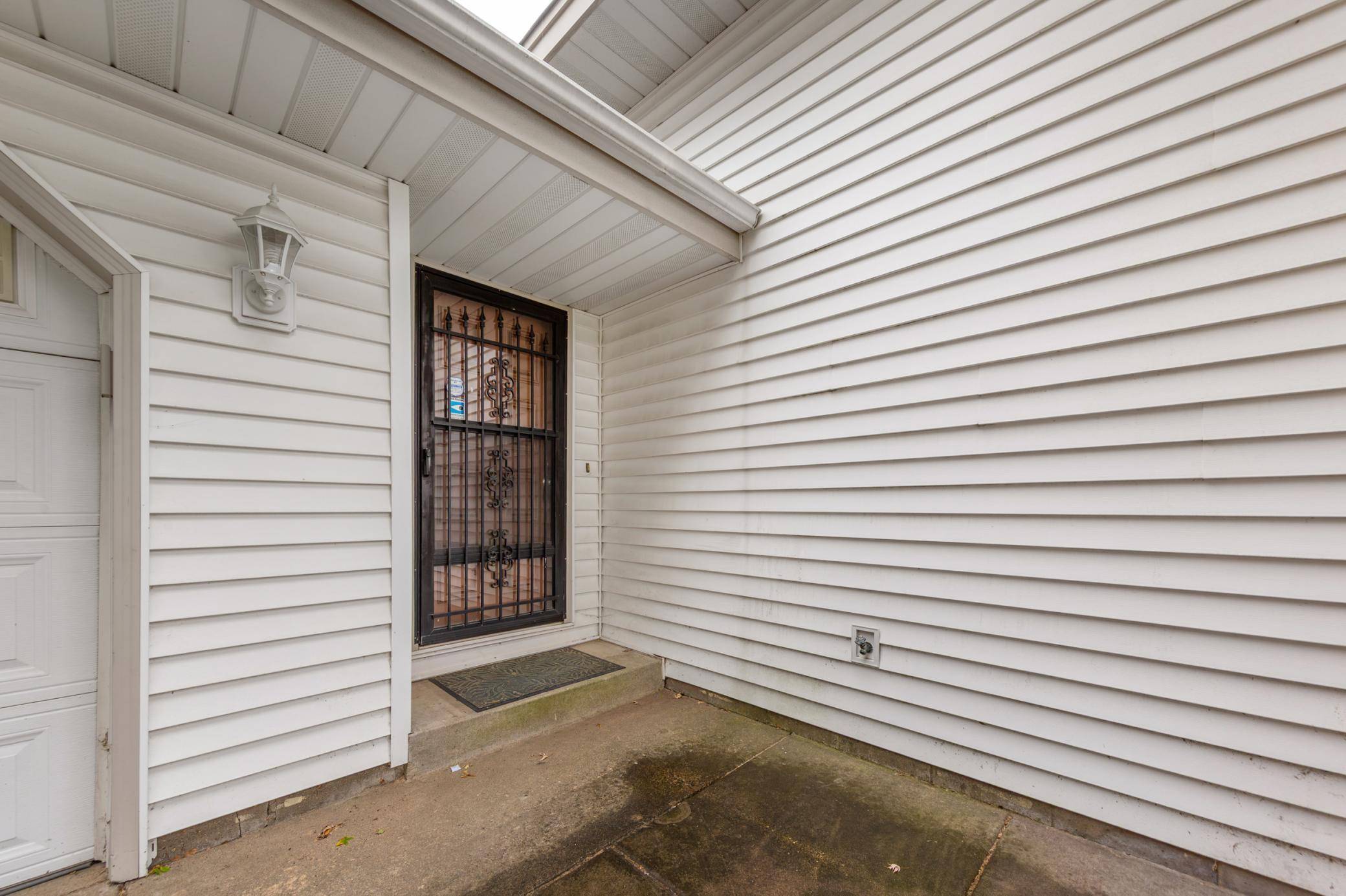 8101 Ewing AVE N, Brooklyn Park, MN 55443