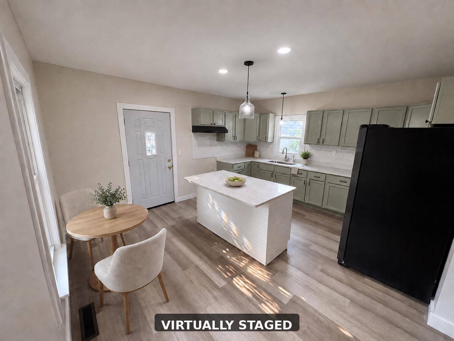 929 Barclay ST, Saint Paul, MN 55106