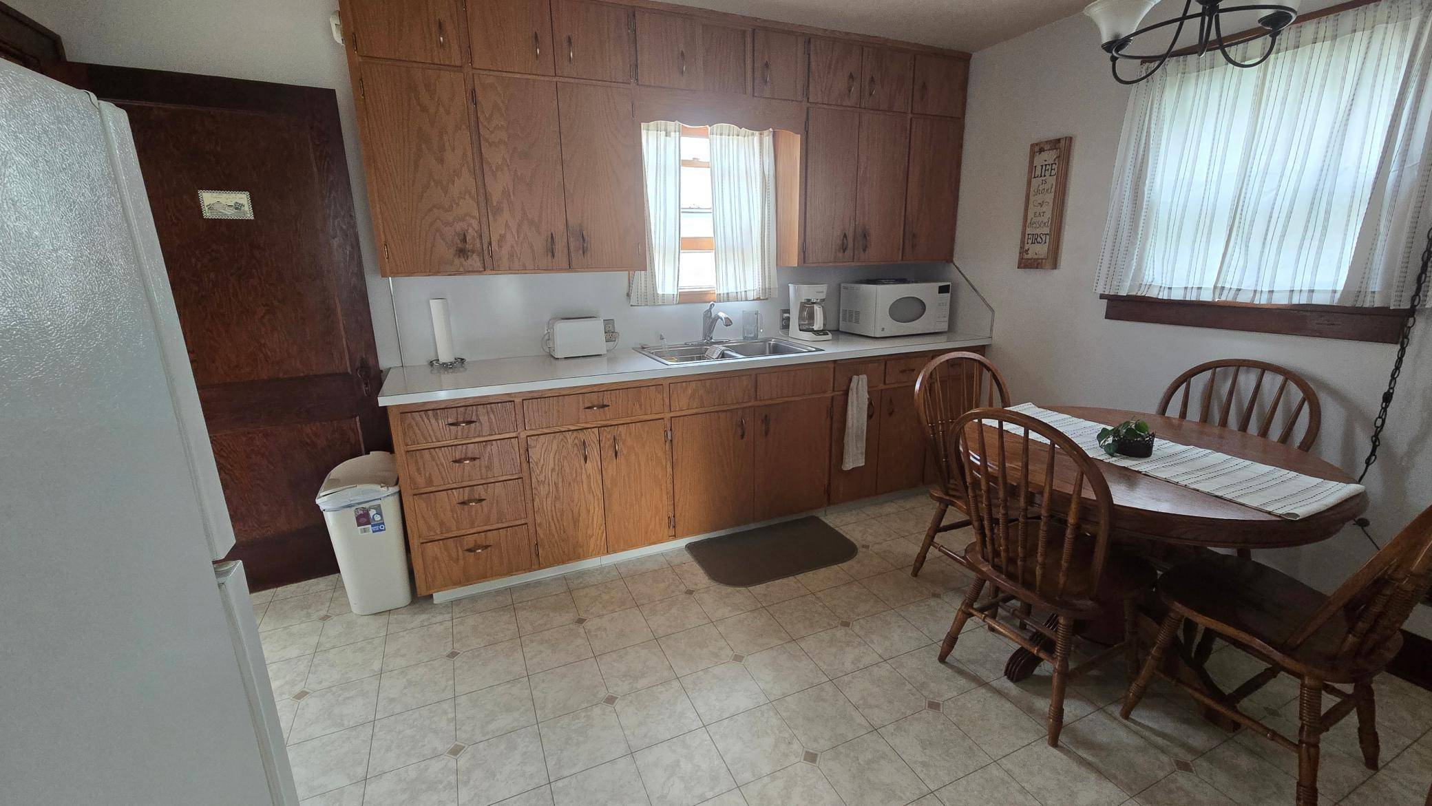 1000 12th AVE SW, Austin, MN 55912