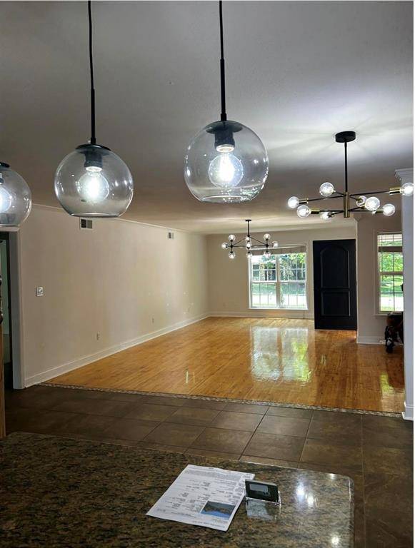 211 Francis Drive, Lindale, TX 75771