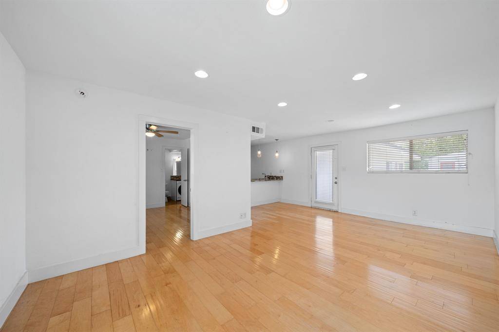 1313 E 52nd ST #104, Austin, TX 78723