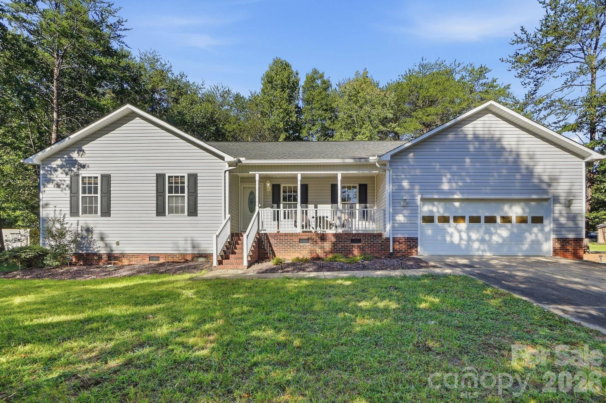 3649 Navajo DR, Maiden, NC 28650