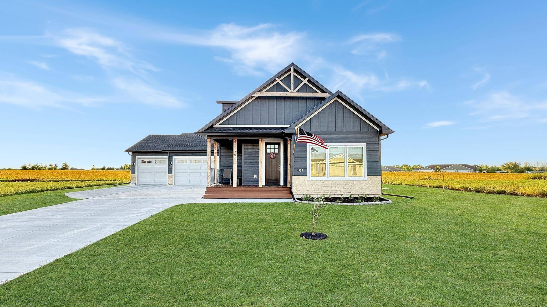 1508 Ellis AVE, Marshall, MN 56258