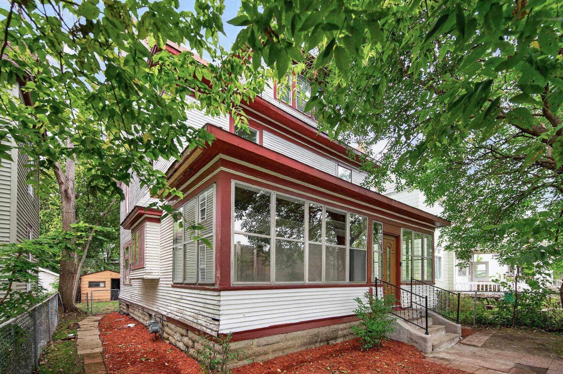 3334 Stevens AVE, Minneapolis, MN 55408
