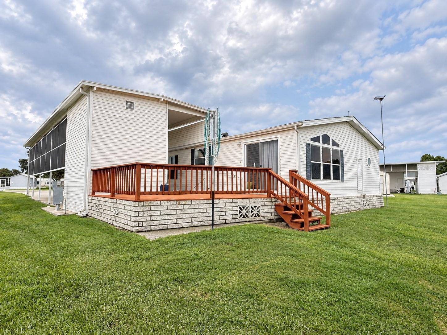 4986 MOUNT OLIVE SHORES DR, Polk City, FL 33868