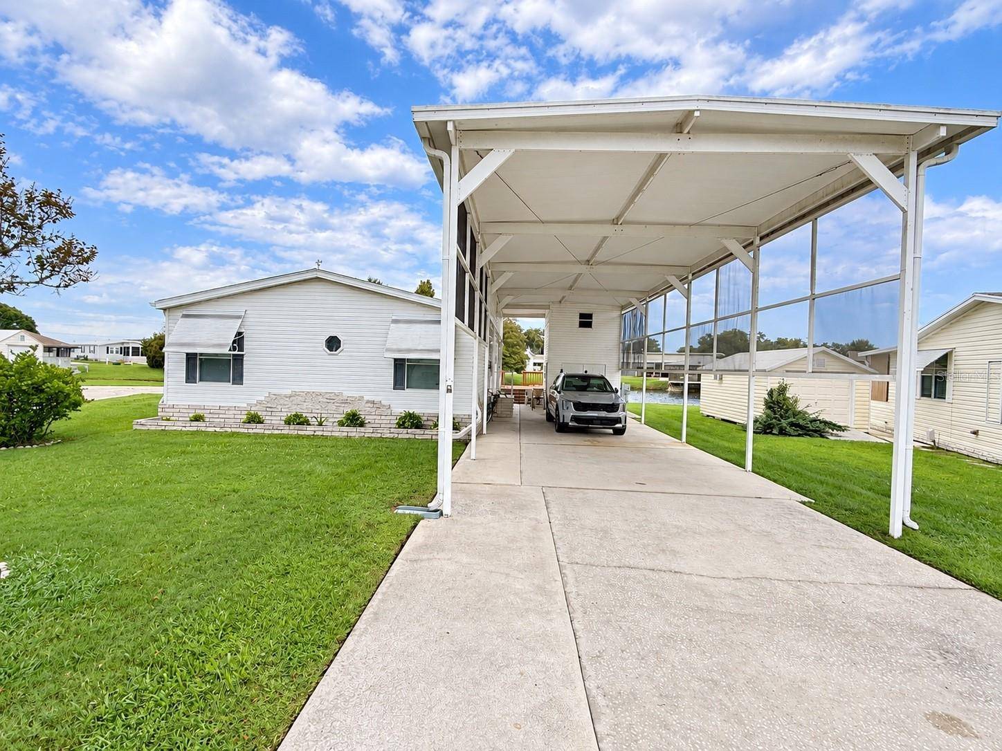 4986 MOUNT OLIVE SHORES DR, Polk City, FL 33868