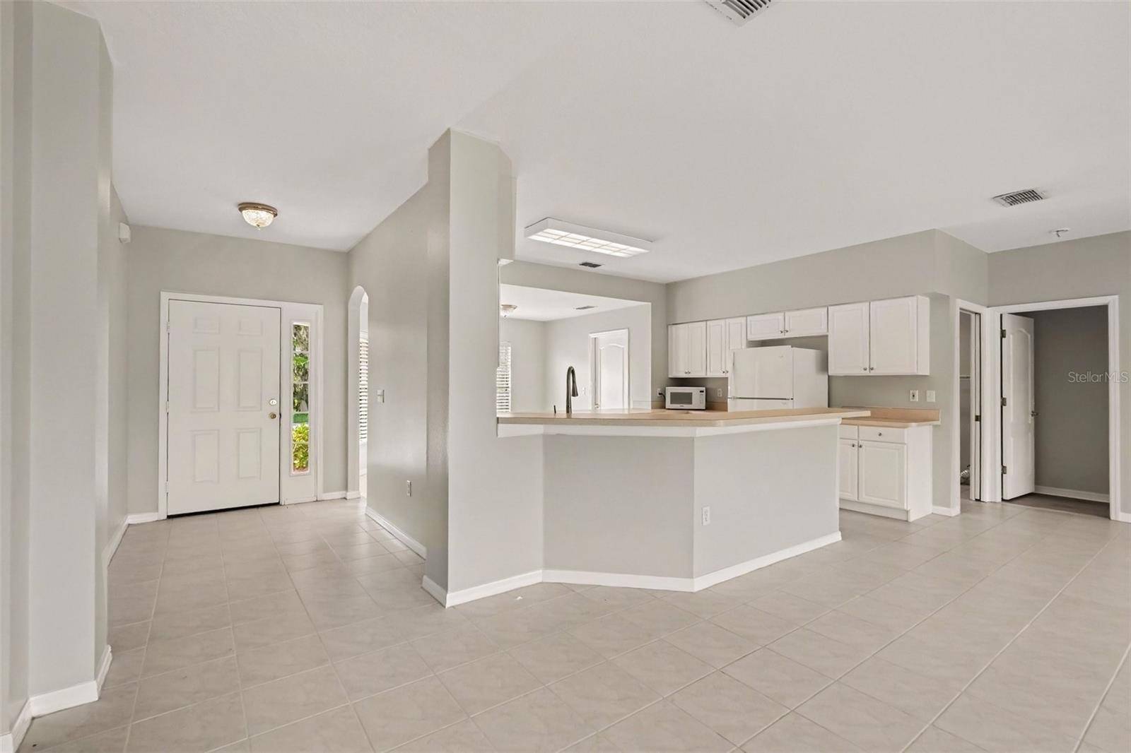 10223 COLLAR DR, San Antonio, FL 33576