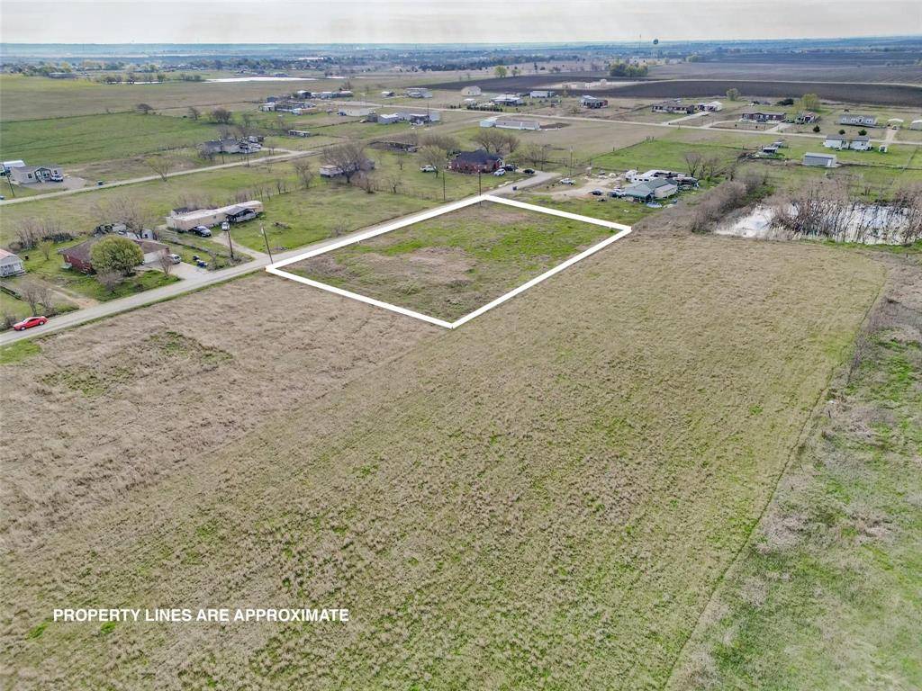 1106 Pakse Street, Venus, TX 76084