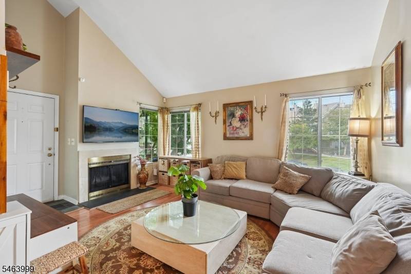 11 Stevens Court, Bedminster Twp., NJ 07921