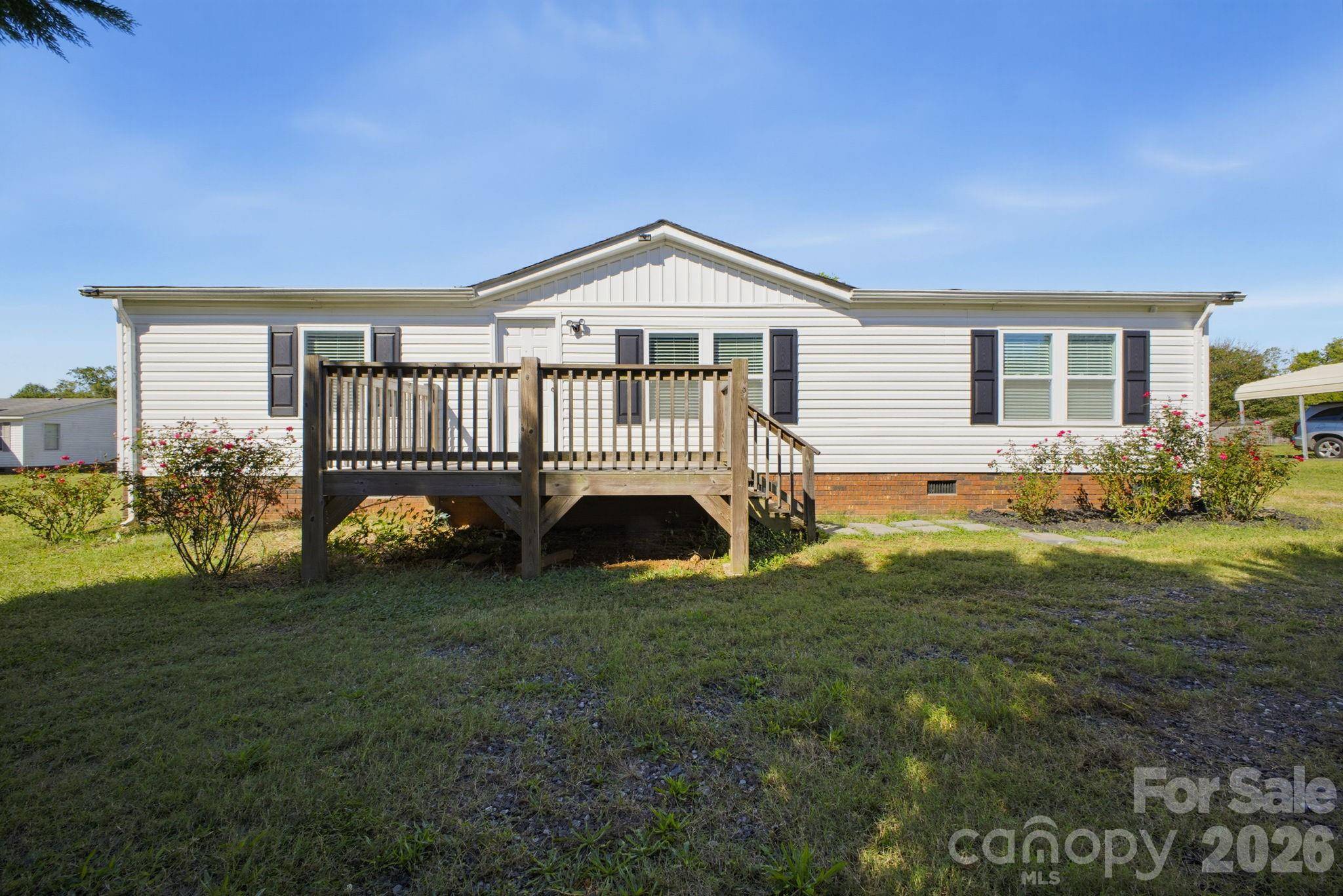 129 Titanium DR, Statesville, NC 28625