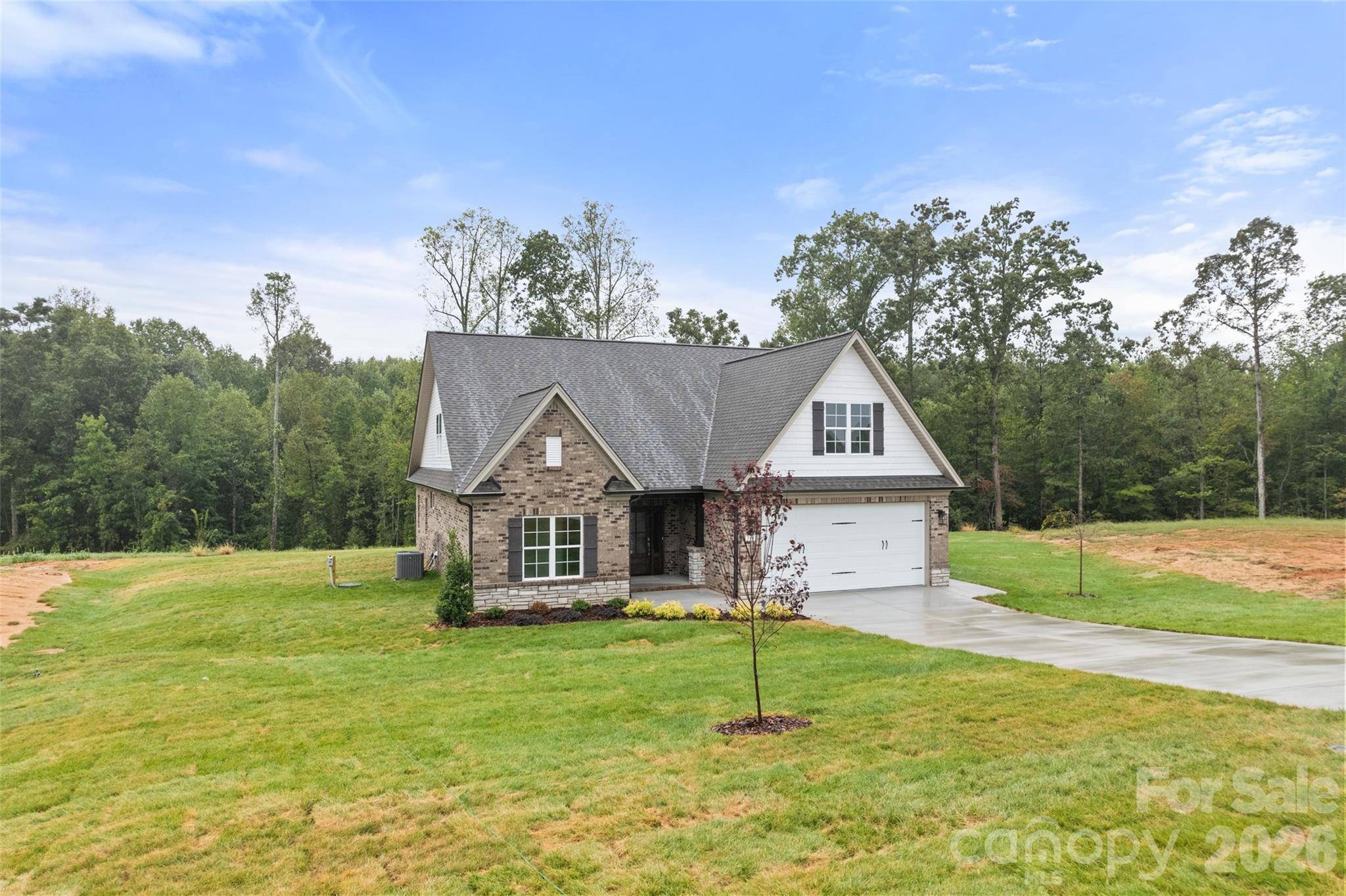 261 Avian LN, Winston Salem, NC 27127