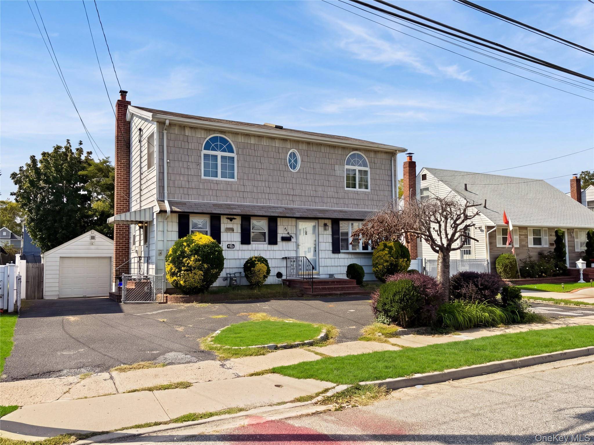 78 Gates AVE, Valley Stream, NY 11580