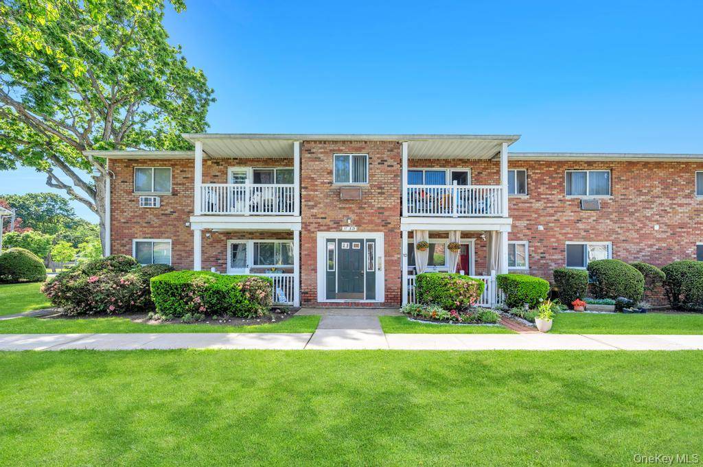 57 Adams RD #2D, Central Islip, NY 11722