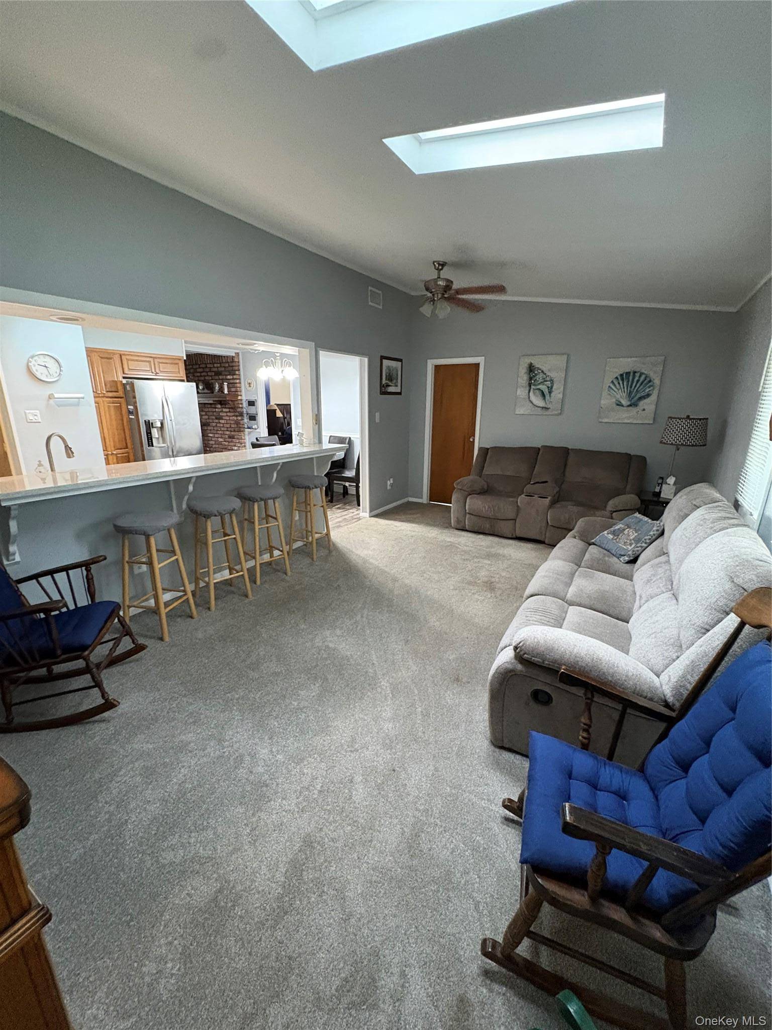 34 Floyd RD, Shirley, NY 11967