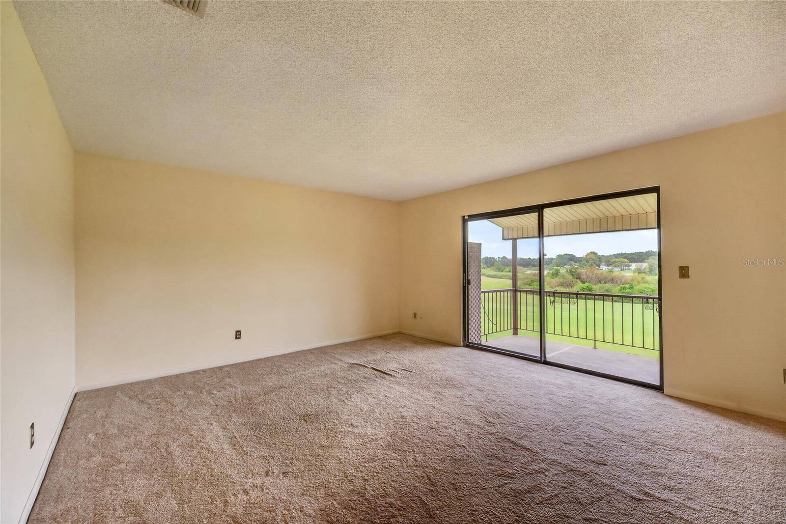 530 FAIRWAYS CIR #B, Ocala, FL 34472