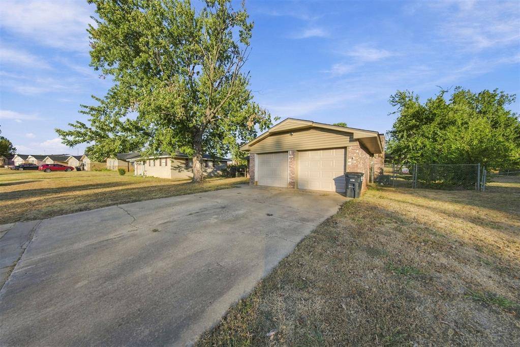 113 Hardesty DR, Shawnee, OK 74804