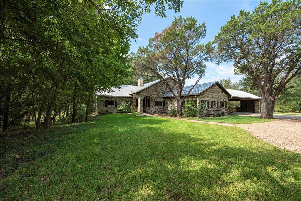 395 County Road 2530, Meridian, TX 76665