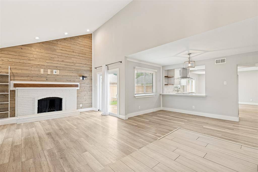 2114 Wheaton Drive, Richardson, TX 75081