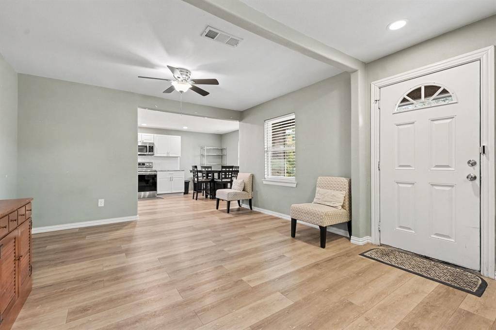 2314 Healey Drive, Dallas, TX 75228