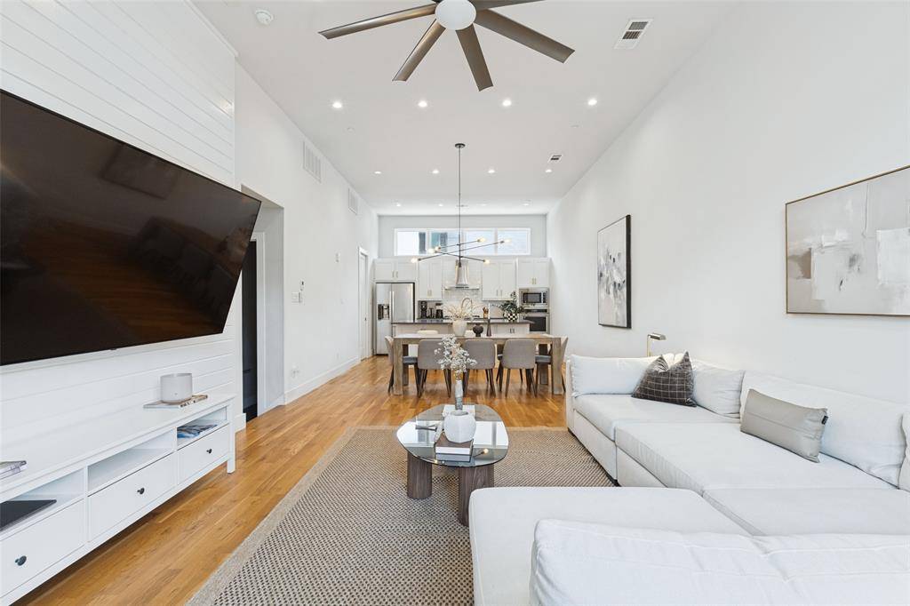 3200 Ross Avenue #7, Dallas, TX 75204