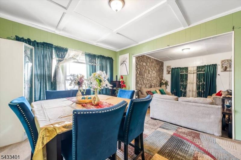 217 Lily St, Paterson City, NJ 07522