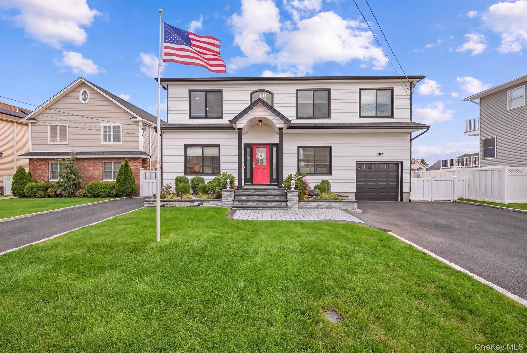 3634 Somerset DR, Seaford, NY 11783