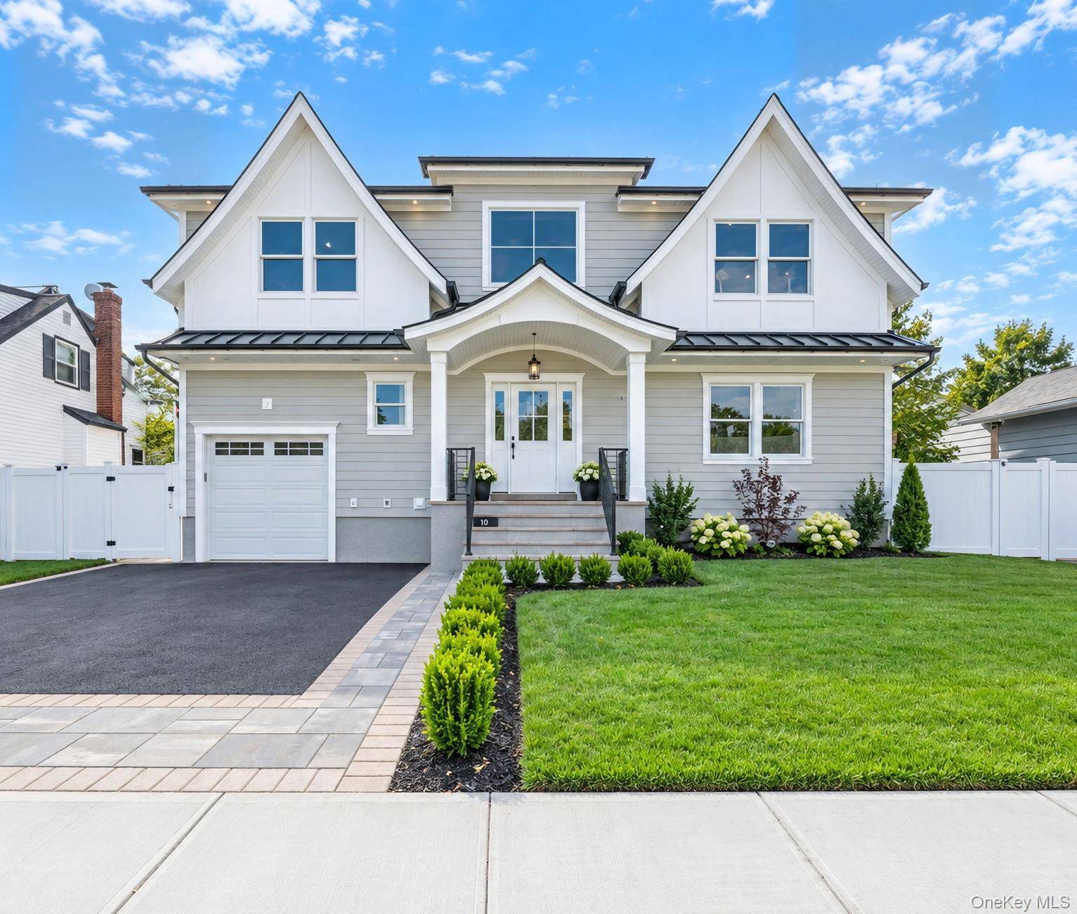 746 Blackstone AVE, East Meadow, NY 11554