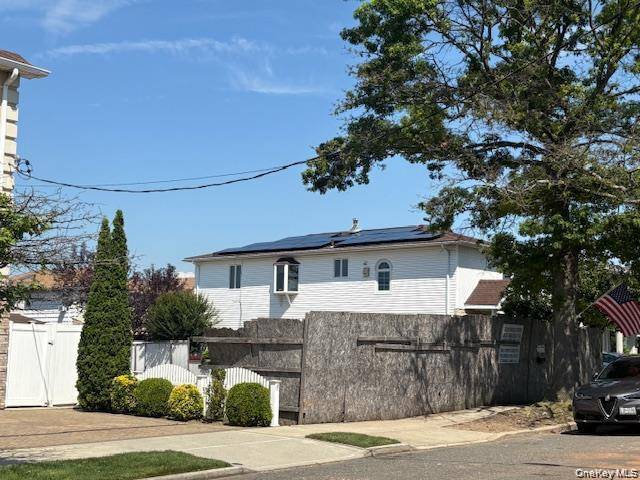 164-44 89th ST, Howard Beach, NY 11414