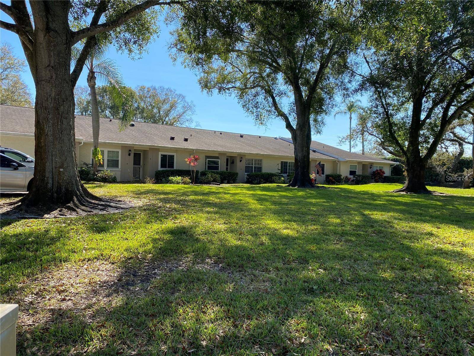 1059 DUNROBIN DR #B, Palm Harbor, FL 34684