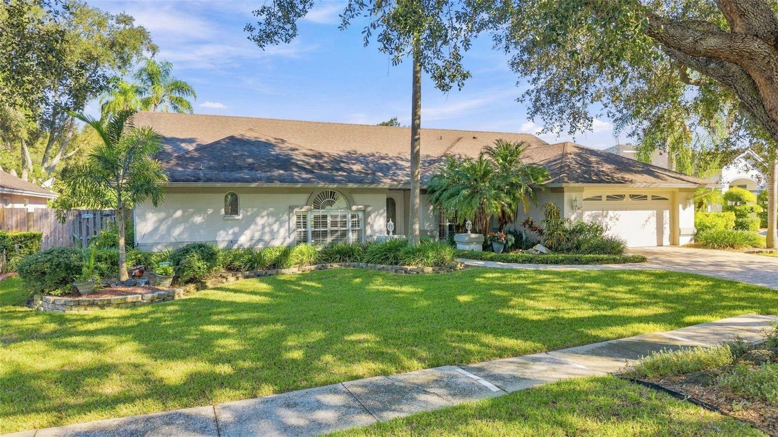 16508 BLENHEIM DR, Lutz, FL 33549