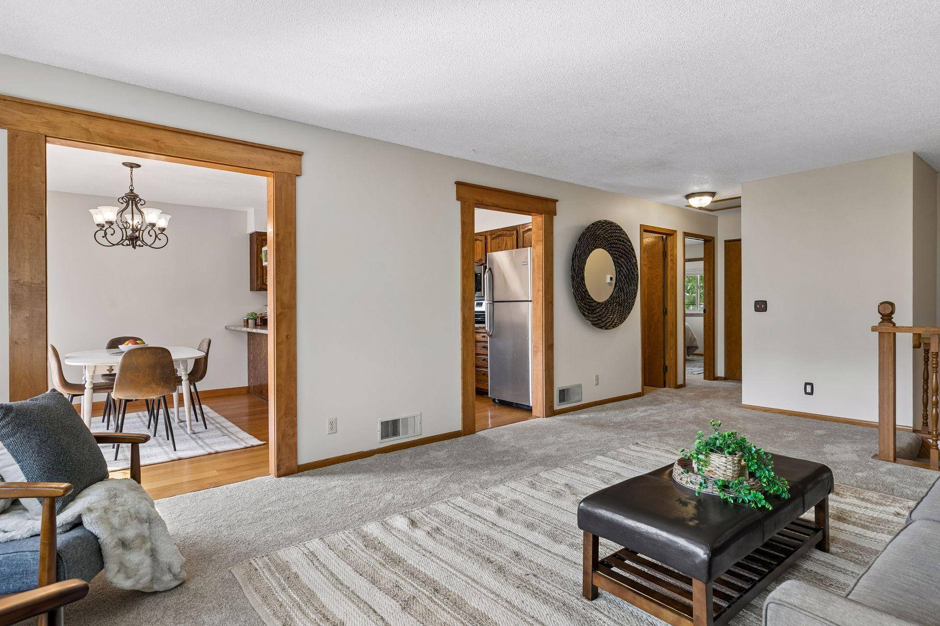 6364 Crosby AVE, Inver Grove Heights, MN 55076