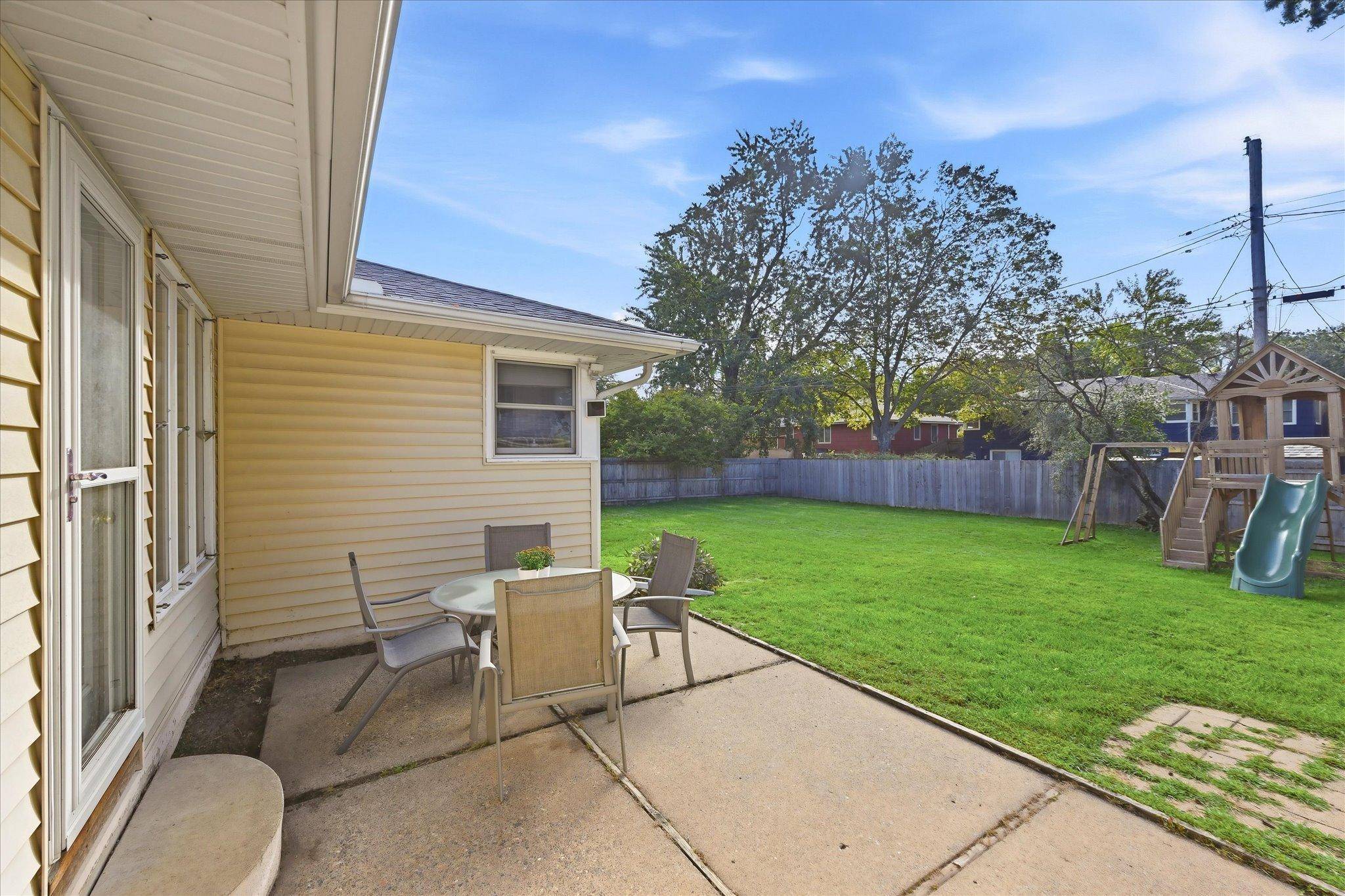 6915 W 23rd ST, Saint Louis Park, MN 55426
