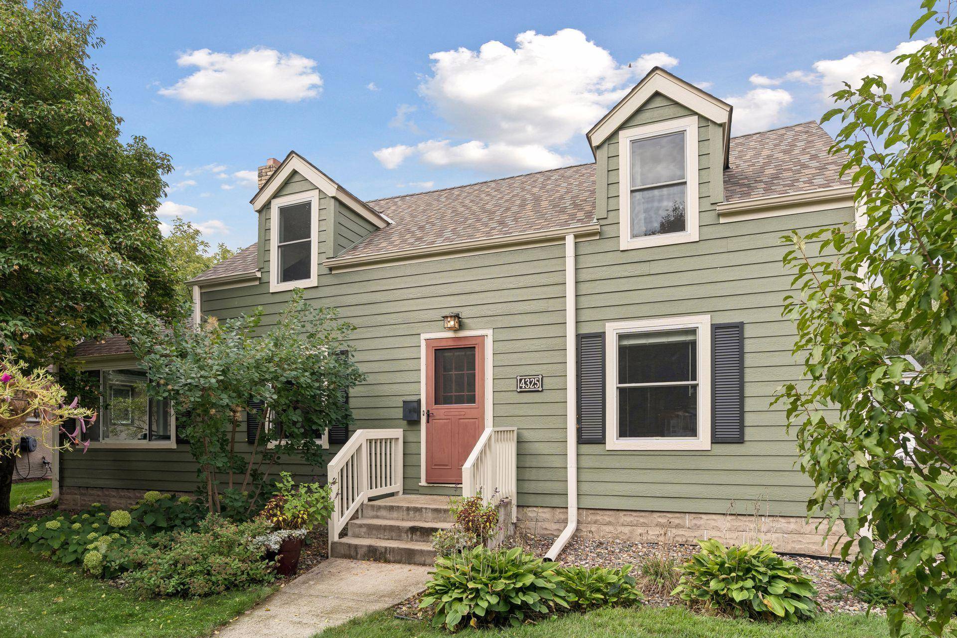 4325 Zane AVE N, Crystal, MN 55422