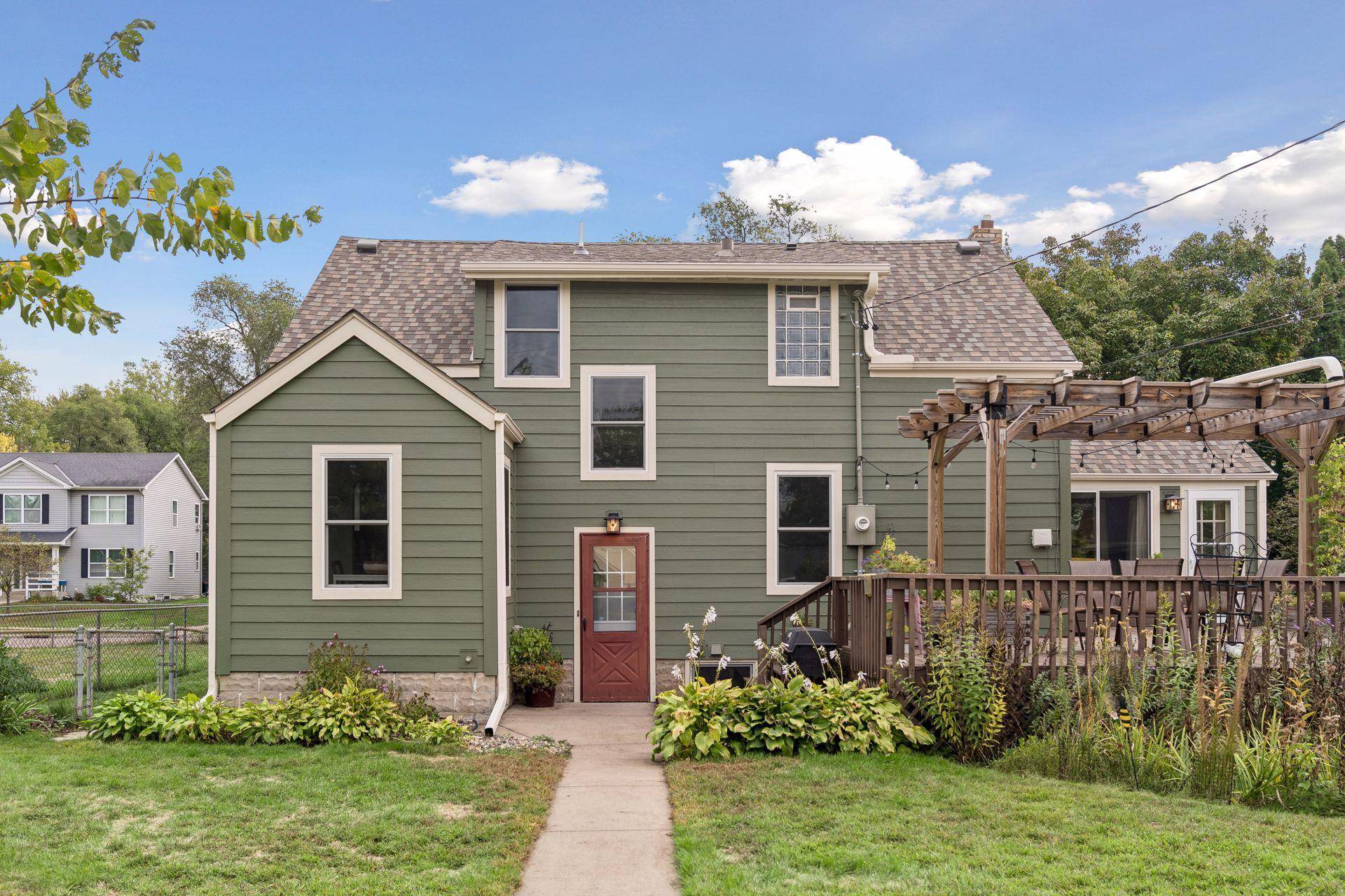 4325 Zane AVE N, Crystal, MN 55422