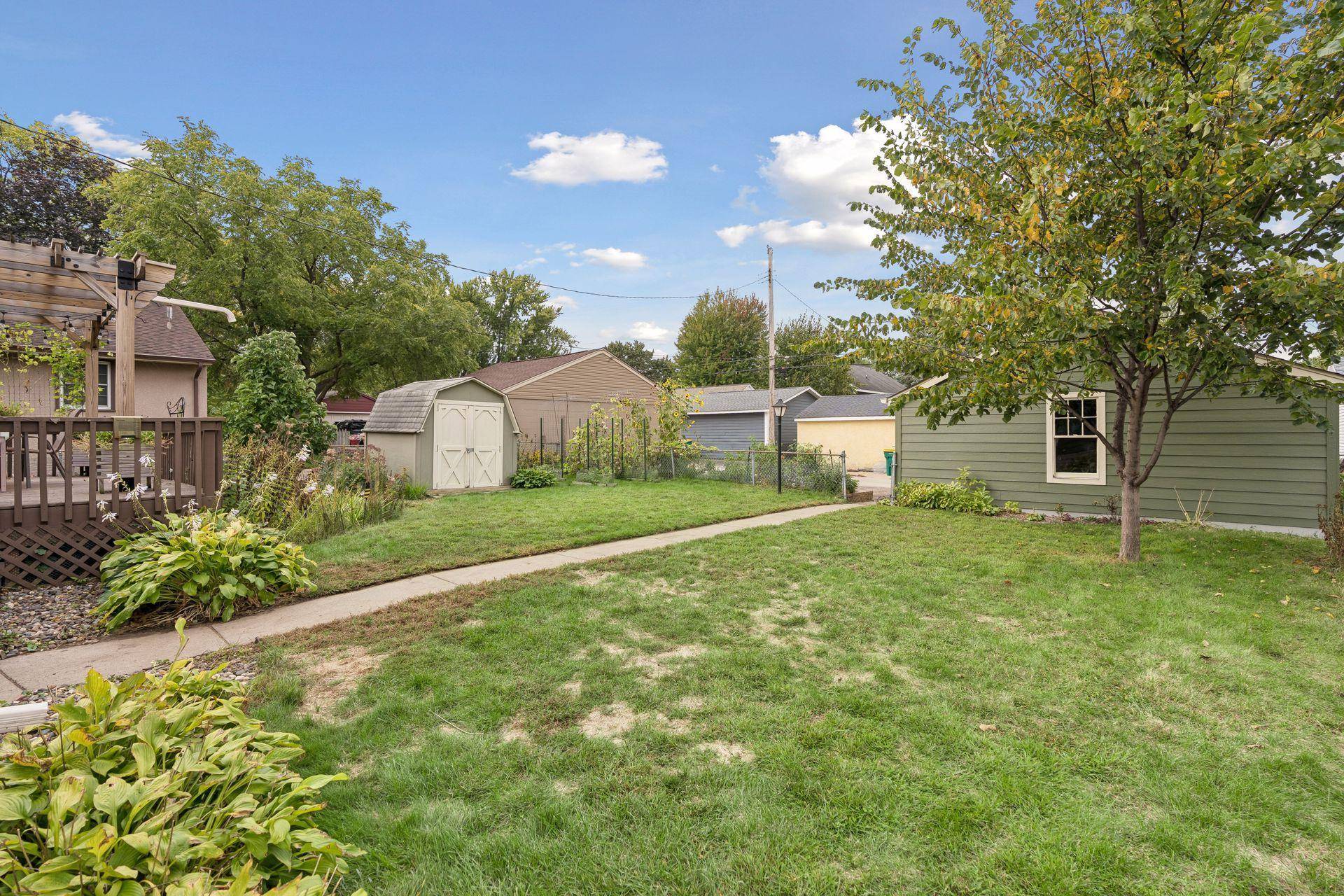 4325 Zane AVE N, Crystal, MN 55422
