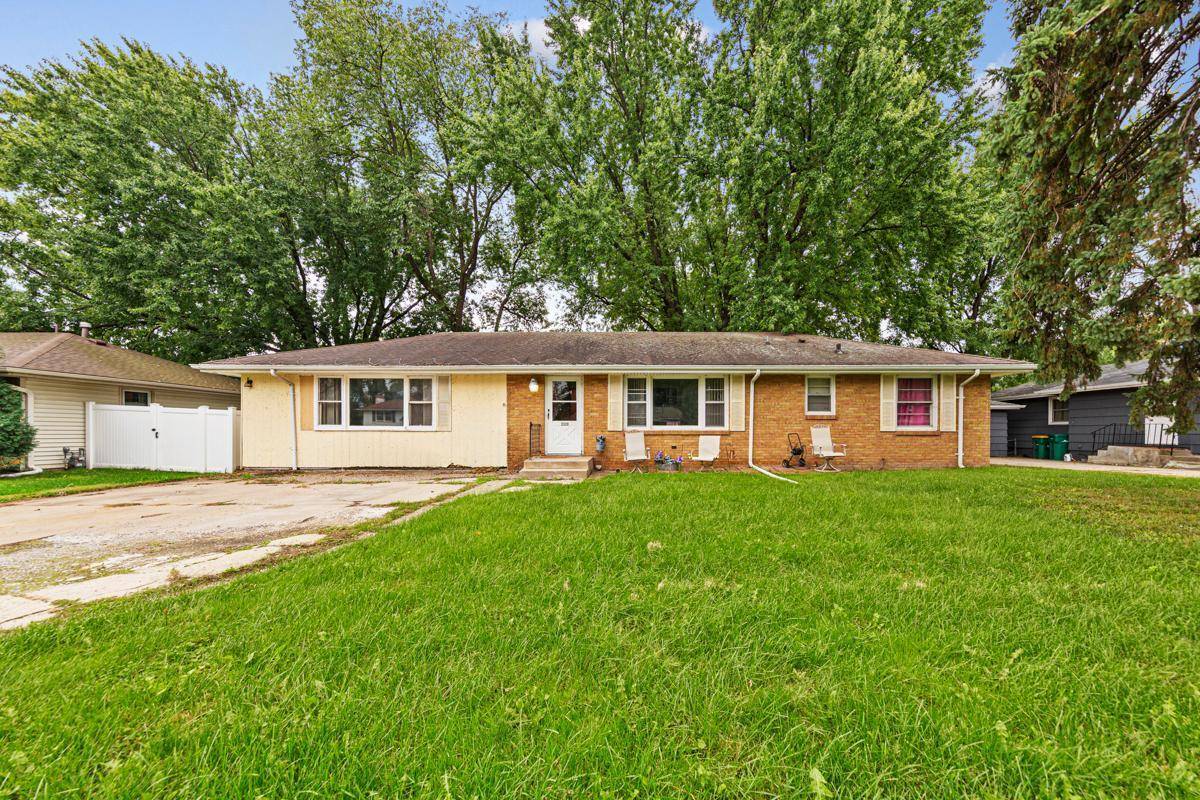 3320 Upper 143rd ST W, Rosemount, MN 55068