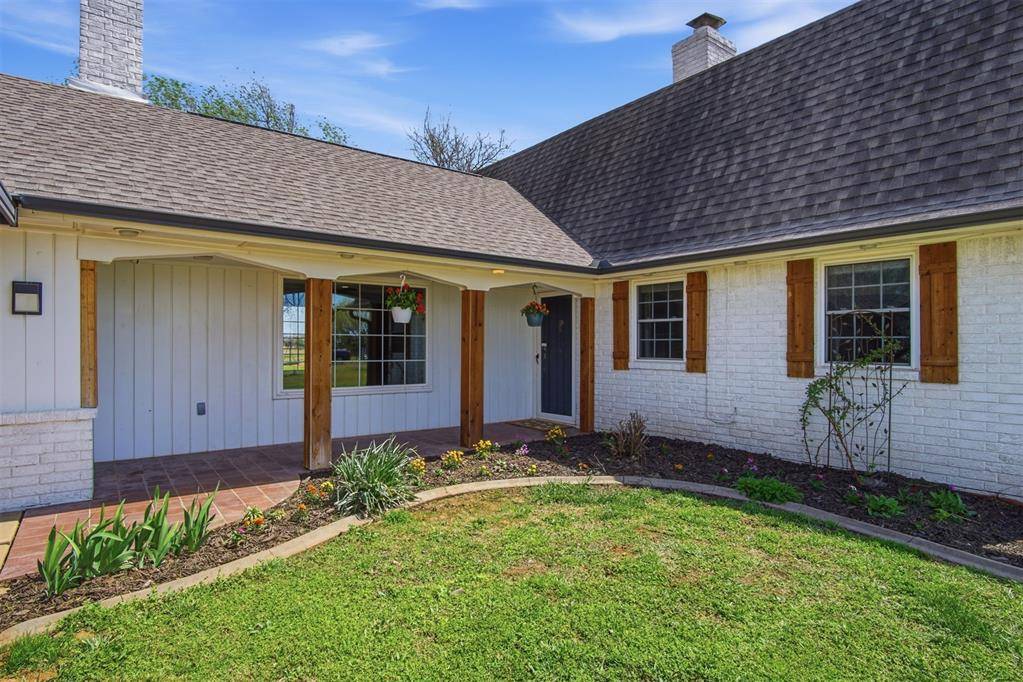 7216 Ethan LN, Tuttle, OK 73089