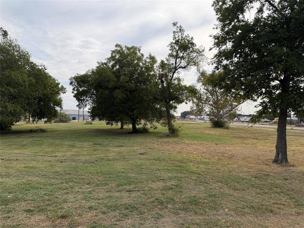 TBD W Franklin Street, Hillsboro, TX 76645
