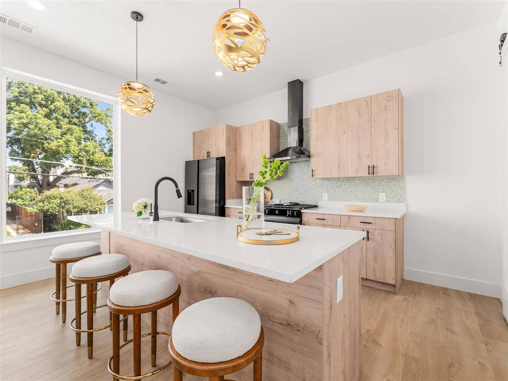 2015 N Prairie Avenue #103, Dallas, TX 75204