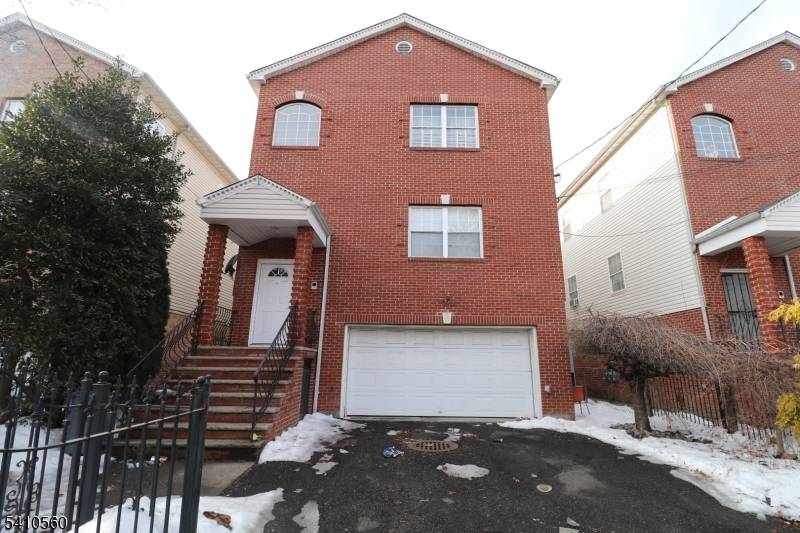 167-169 Badger Ave, Newark City, NJ 07108