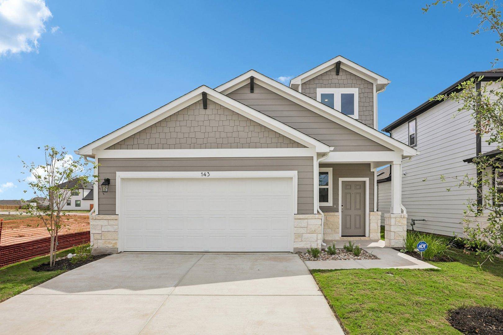 143 Hornet ST, Elgin, TX 78621