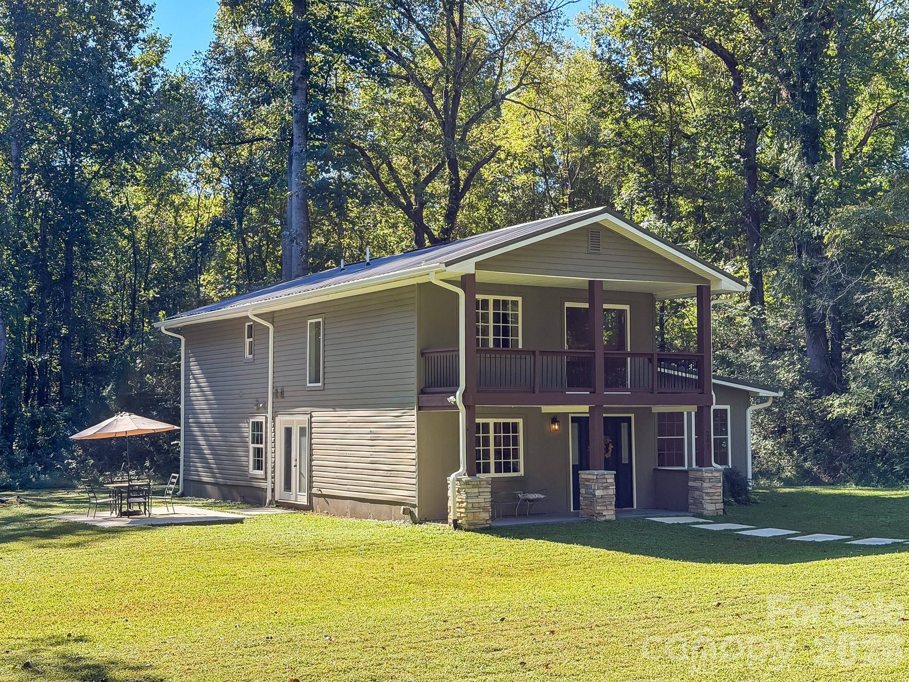 283 Robin DR, Marion, NC 28752