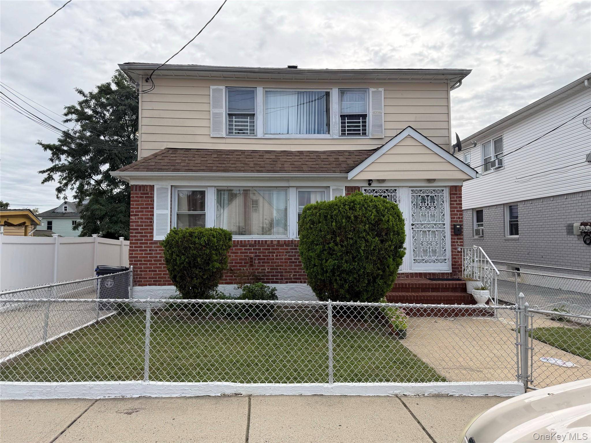 110-23 Monterey ST, Queens Village, NY 11429