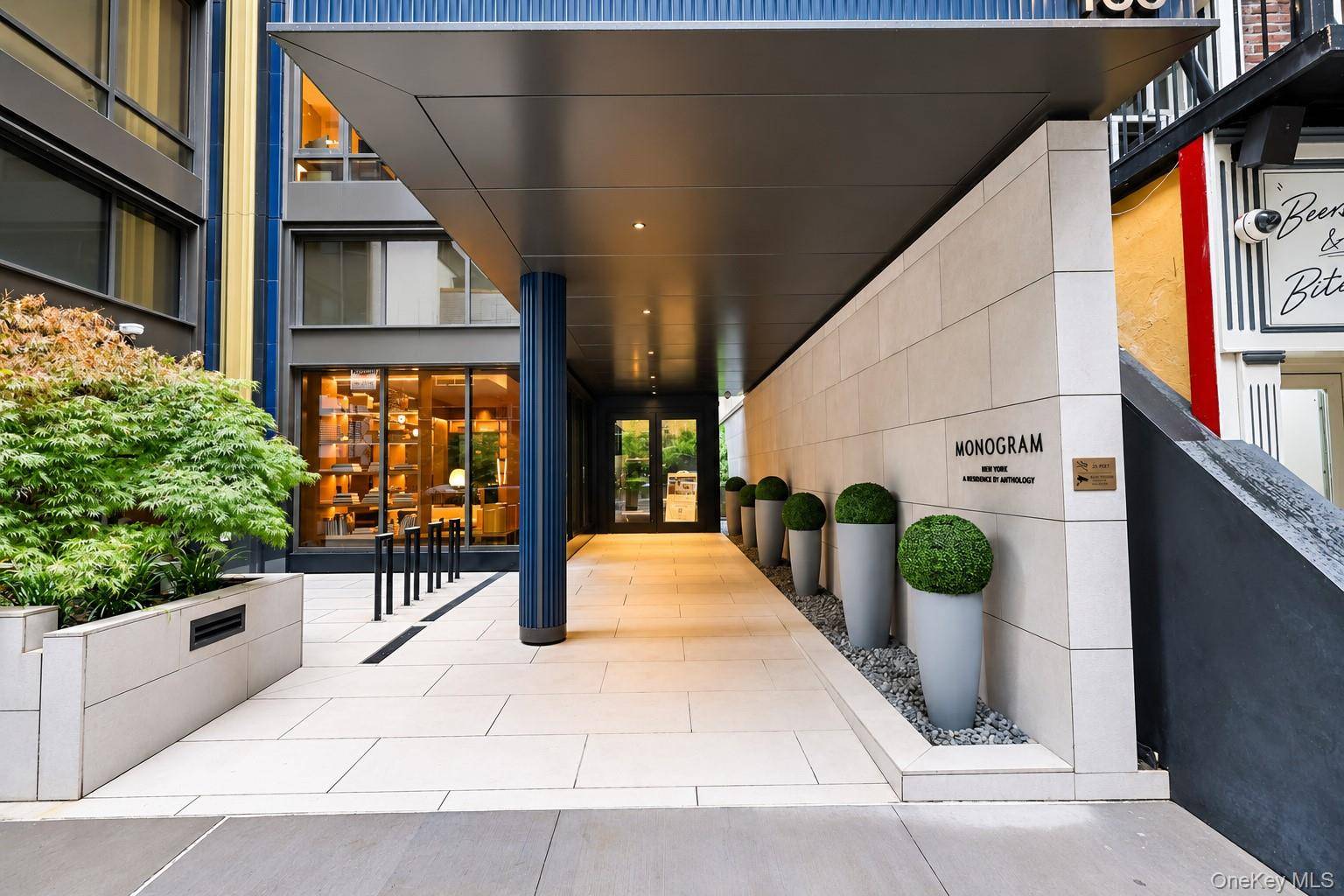 135 E 47th ST #22F, New York (manhattan), NY 10017