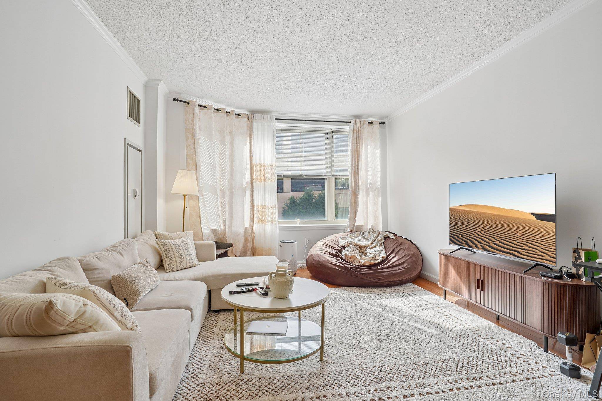 300 Mamaroneck AVE #421, White Plains, NY 10605