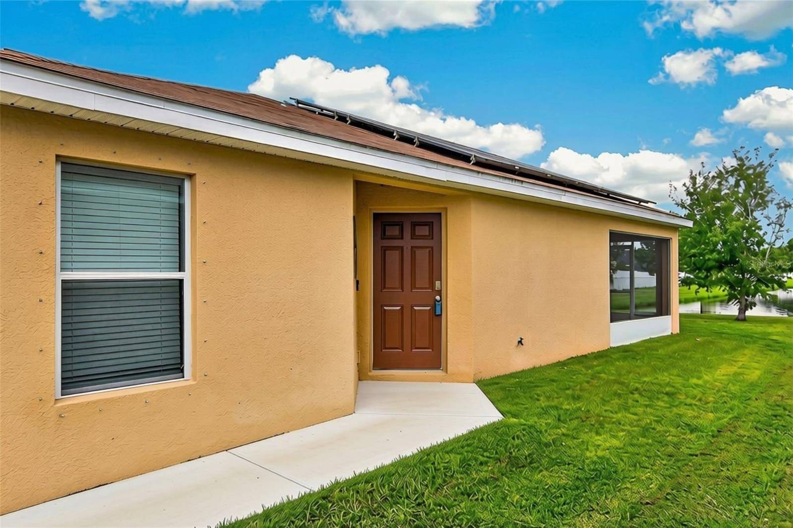 6550 BAYSTON HILL PL, Zephyrhills, FL 33541