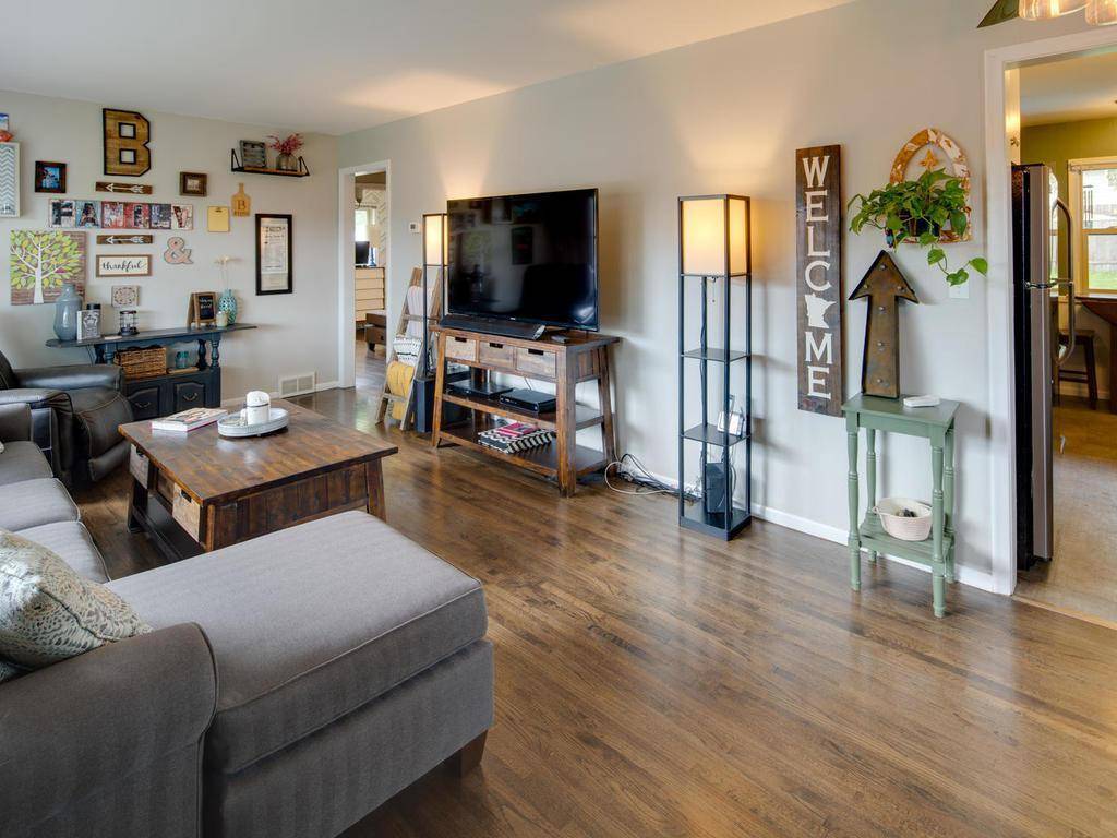 1410 Jordan AVE S, Saint Louis Park, MN 55426