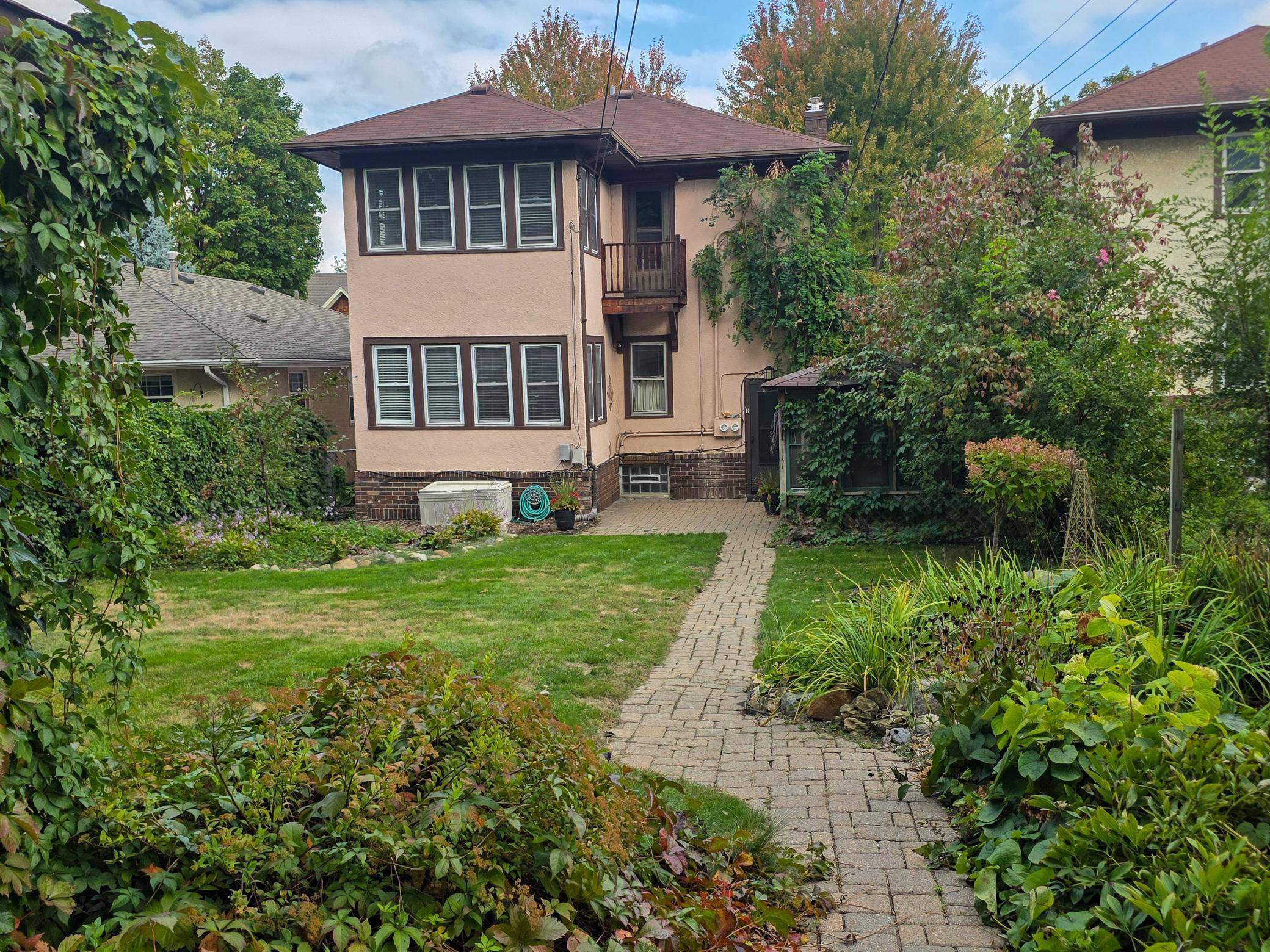 3520 Pillsbury AVE S, Minneapolis, MN 55408